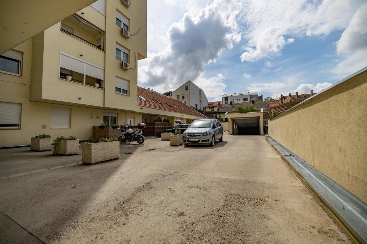 Bianca Apartment نوفي ساد المظهر الخارجي الصورة